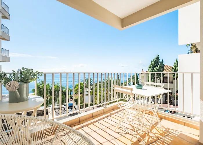 Mar - By Wehost * フンシャル