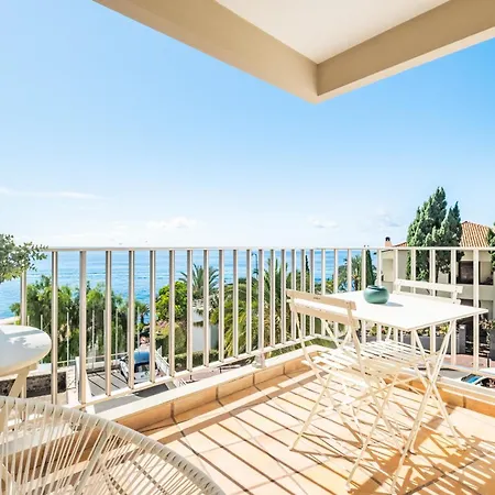 Mar - By Wehost * Funchal (Madeira)