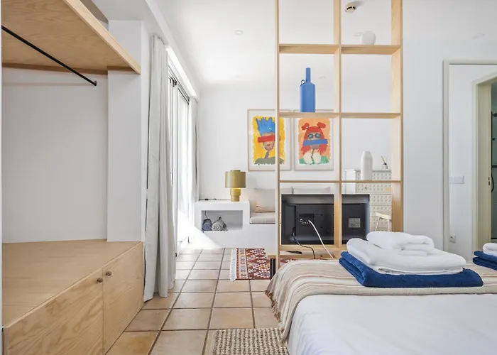 Mar - By Wehost Funchal (Madeira)