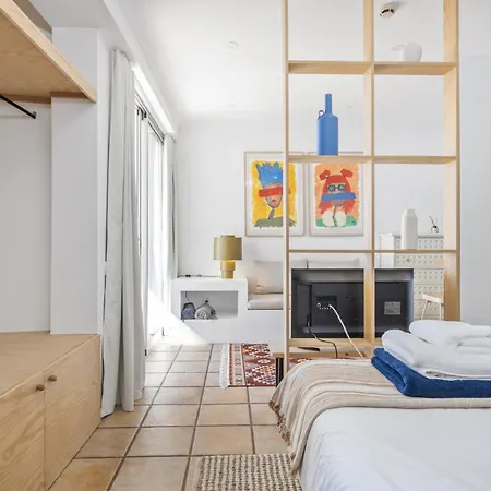 Mar - By Wehost Funchal