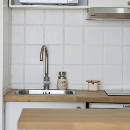 Mar - By Wehost Funchal